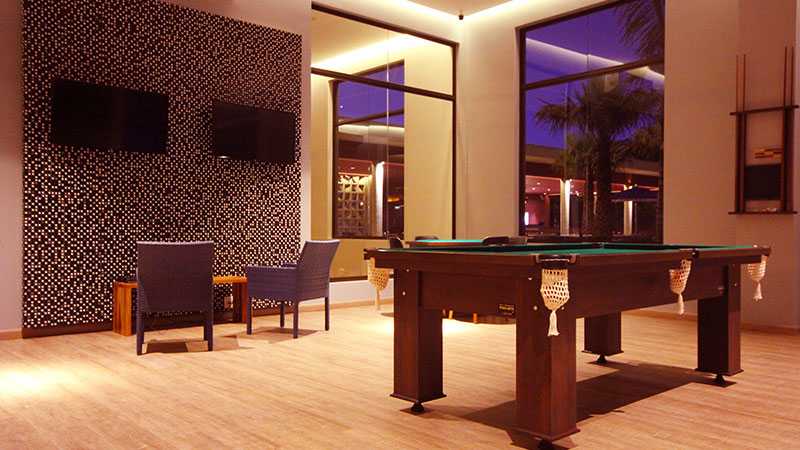 hot beach resort olimpia 17