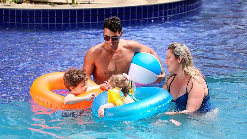 enjoy olimpia park resort piscinas 1 2