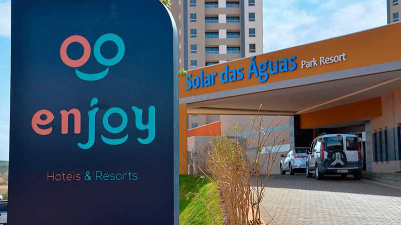 enjoy solar das aguas park resort fachada 1 5
