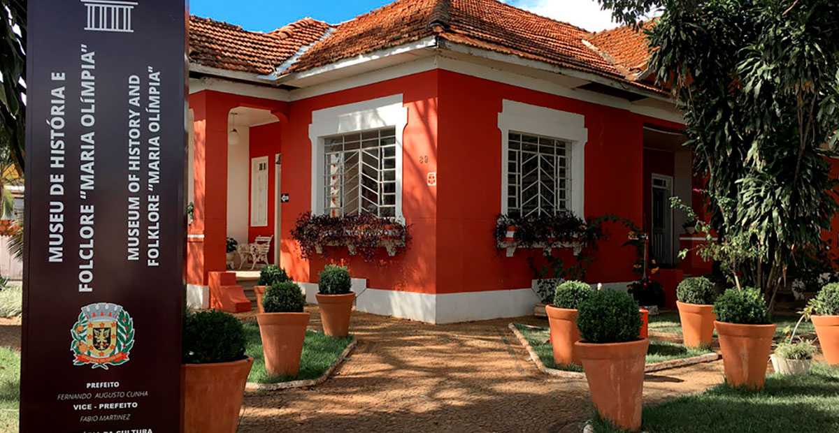 parques e resorts em olimpia museu folclore 1