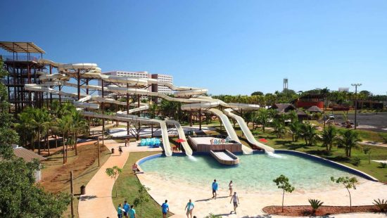 Principais atracoes hot beach 5
